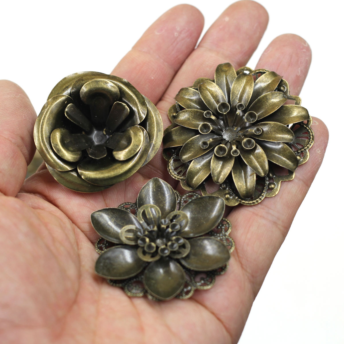 6 Stück Verzierungen Kombinati – Embellishment Crafts Bewertung und Preis